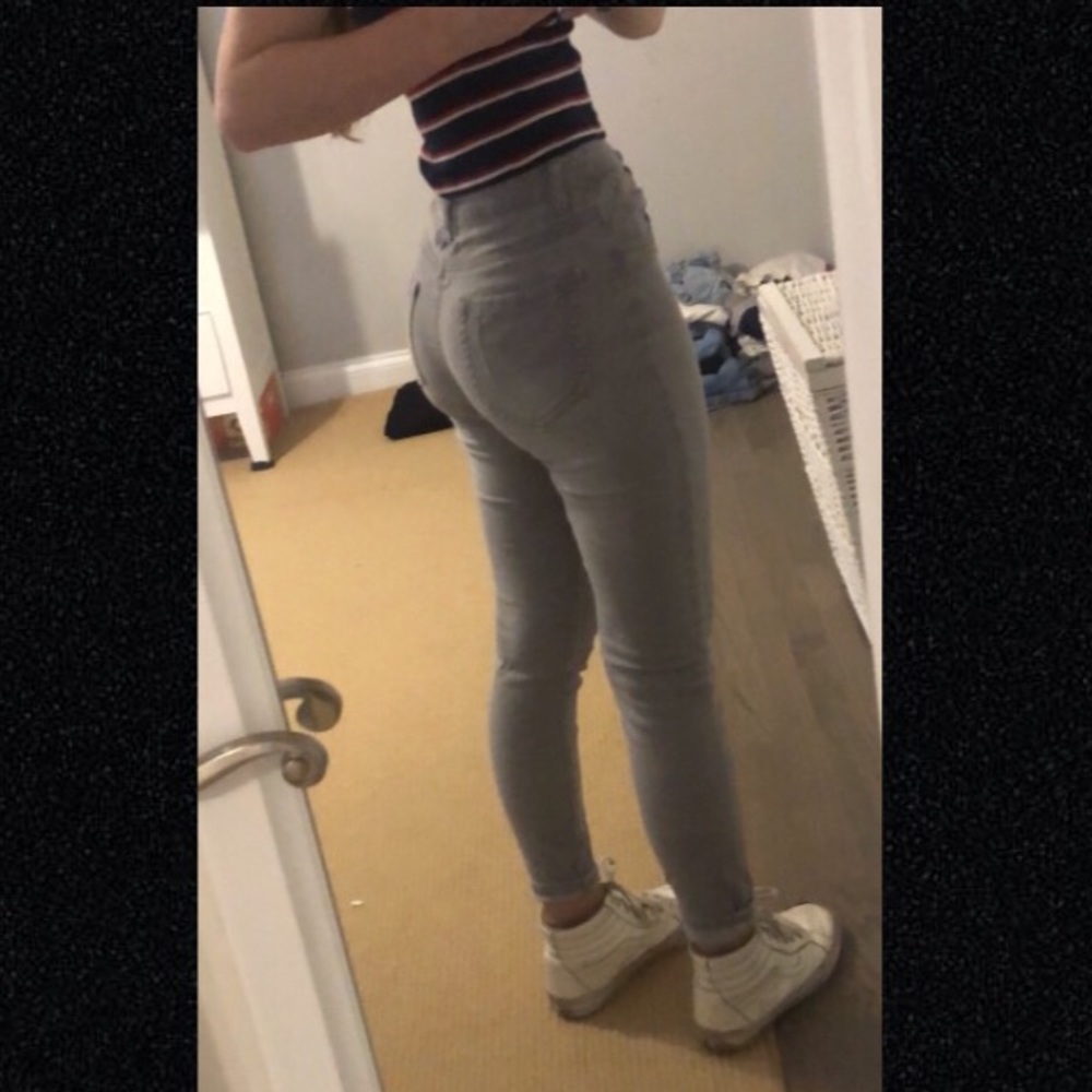 Grey Forever 21 Skinny Jeans